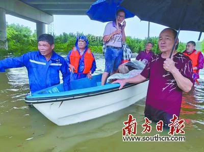 龙舟赛上划最快的原来是救援队：一次应急响应的实战检验